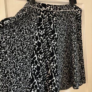 Lane Bryant Black and White Mini Skater Skirt Size 18/20